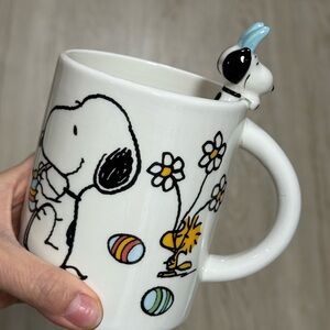 Snoopy Ceramic Mug with Handle Figurine